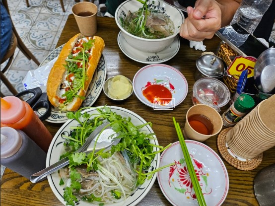Dishes and spice jars of Destination are all Vietnamese style. Photo: Inarori