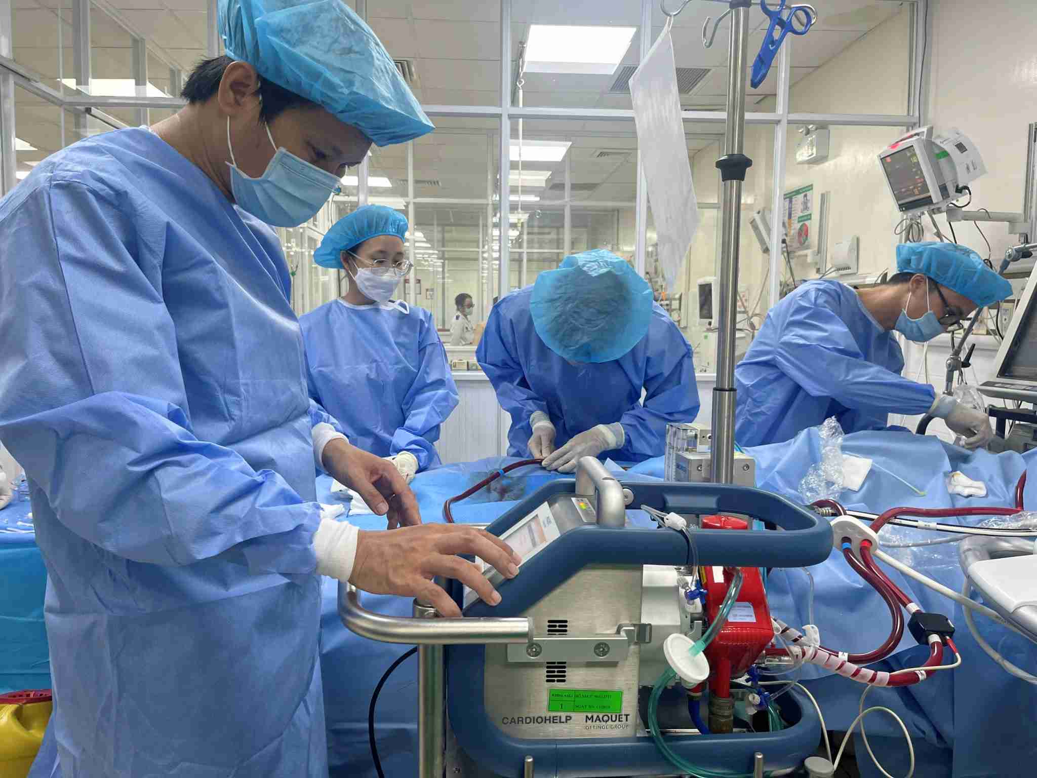 Nhiều hạng mục thanh toán BHYT vượt mức tại Bệnh viện Quân y 175. Ảnh minh họa: Nguyễn Ly