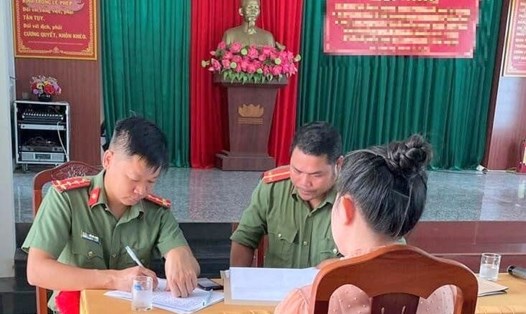 Cơ quan chức năng xử phạt hành chính một người vì tổ chức các hoạt động mê tín dị đoan. Ảnh: Công an TP Gia Nghĩa, Đắk Nông