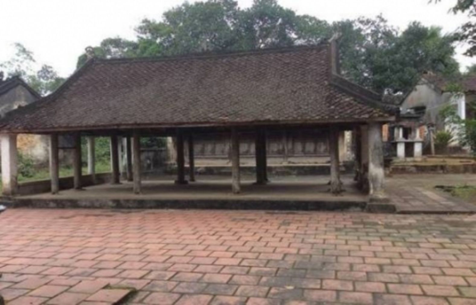 Đền thờ Dương Trí Trạch ở xã Khánh Vĩnh Yên, 
huyện Can Lộc, Hà Tĩnh. Ảnh: Tư liệu Bảo tàng Hà Tĩnh