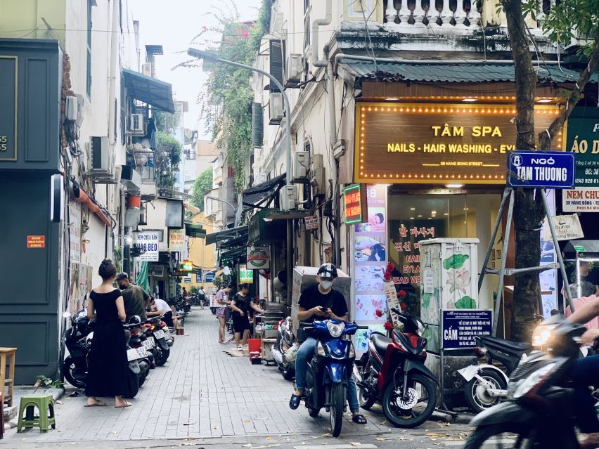 Ngõ Tạm Thương.