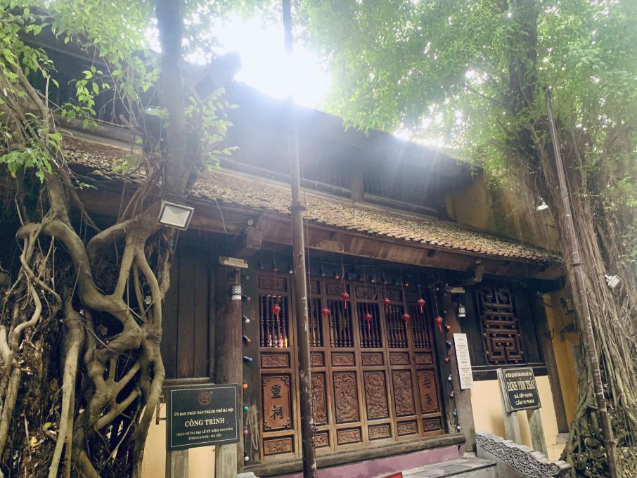Đình Yên Thái.