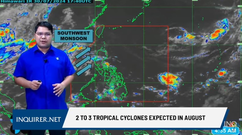 It is forecasted that 2-3 tropical storms will land in the East Sea in August. Photo: Cut from video