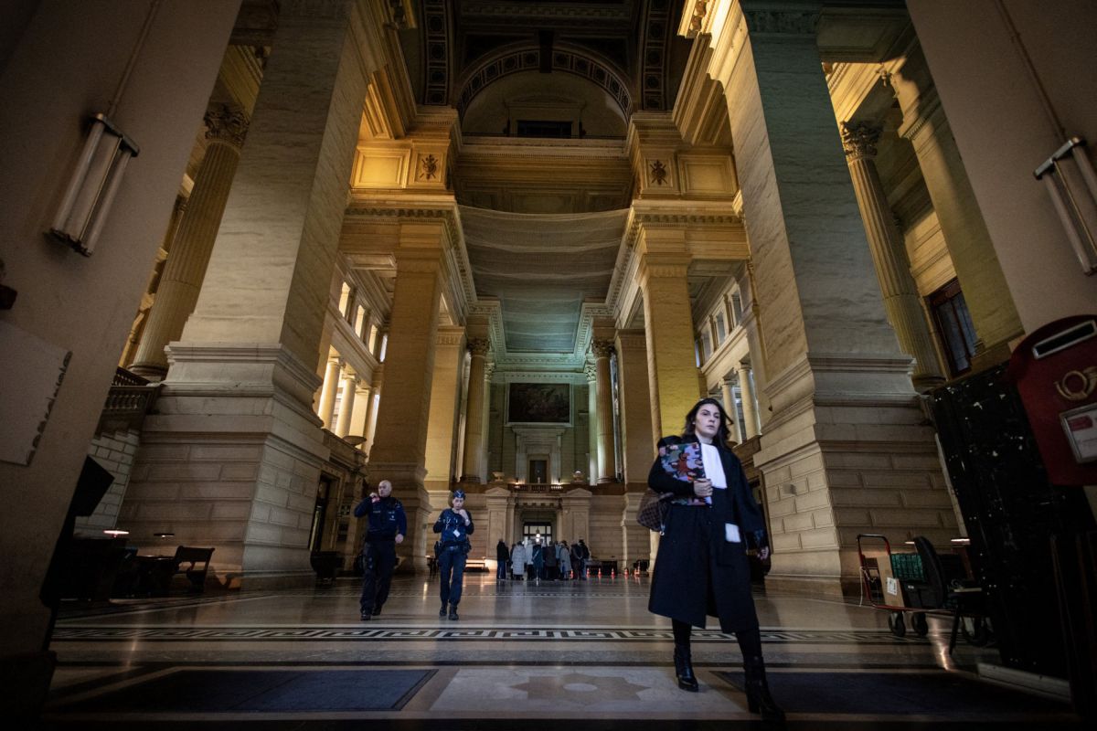 Hành lang bên trong Palace of Justice ở Brussels, Bỉ. Ảnh: AFP