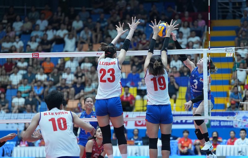 The Vietnamese women's volleyball team takes advantage of every opportunity. Photo: VFV