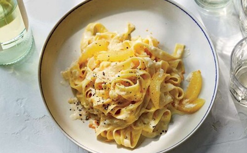 Mì Ý sốt chanh vàng là một trong những món ăn ngon nhiều bổ dưỡng. Ảnh: Quốc Chung
