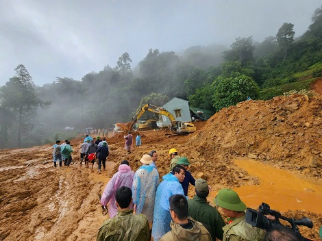 Vụ sạt lở hàng nghìn khối đất mùa mưa năm 2023 khiến 4 người tử vong. Ảnh: Nguyễn Quân 