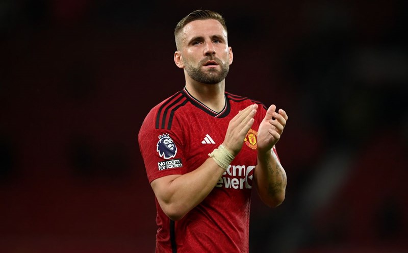 Amorim đem 3 tin vui đến CĐV M.U trước trận gặp Arsenal 2 Nhìn Luke Shaw để thấy sai lầm chuyển nhượng của Man United