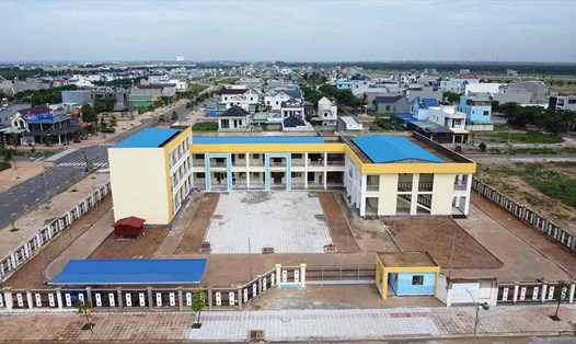 Một công trình hạ tầng xã hội tại khu tái định cư sân bay Long Thành. Ảnh: HAC