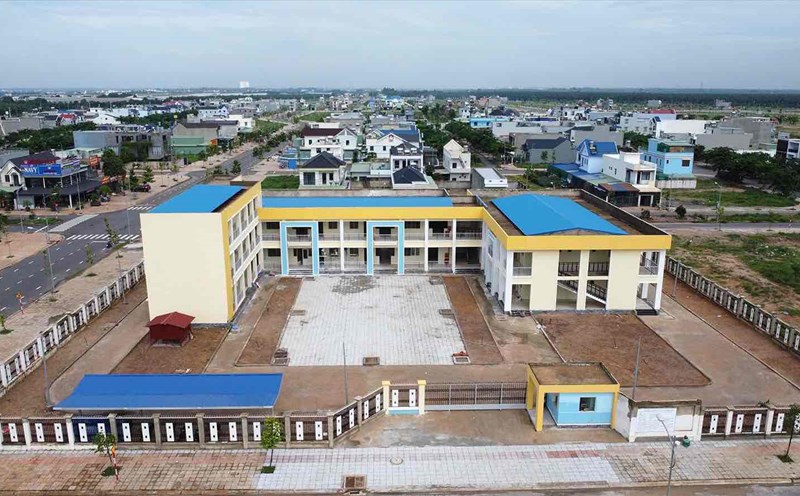 Một công trình hạ tầng xã hội tại khu tái định cư sân bay Long Thành. Ảnh: HAC