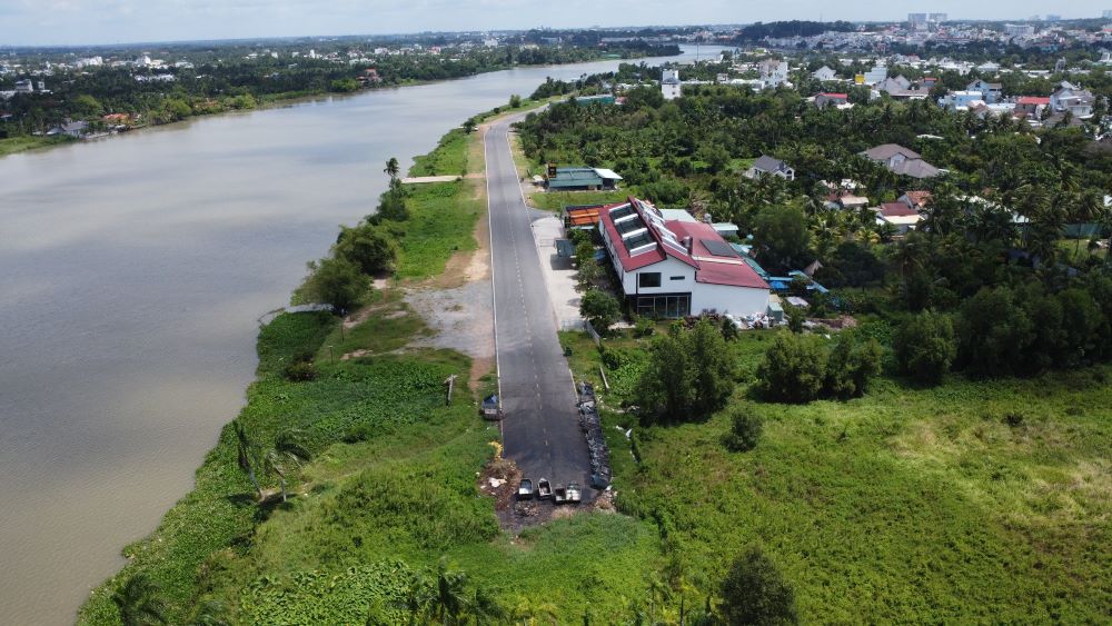 Bình Dương sẽ đầu tư 2.130 tỉ đồng để xây dựng thêm 1,8km đường dọc sông Sài Gòn. Ảnh: Đình Trọng