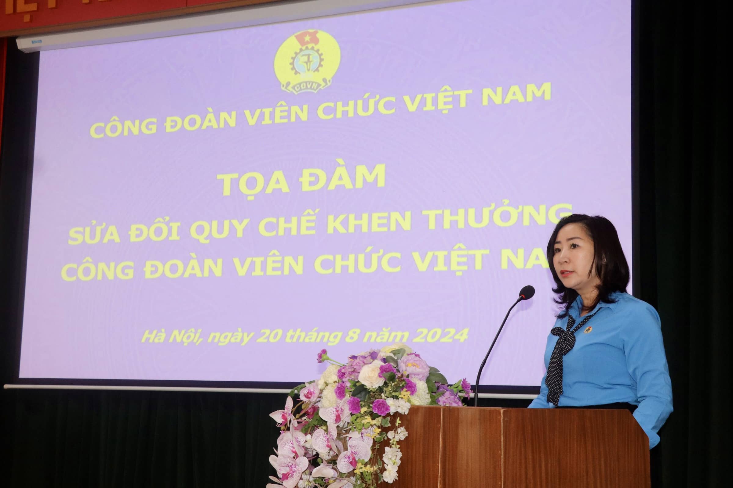 Ms. Tran Thi Kim Anh spoke. Photo: Tien Dung.