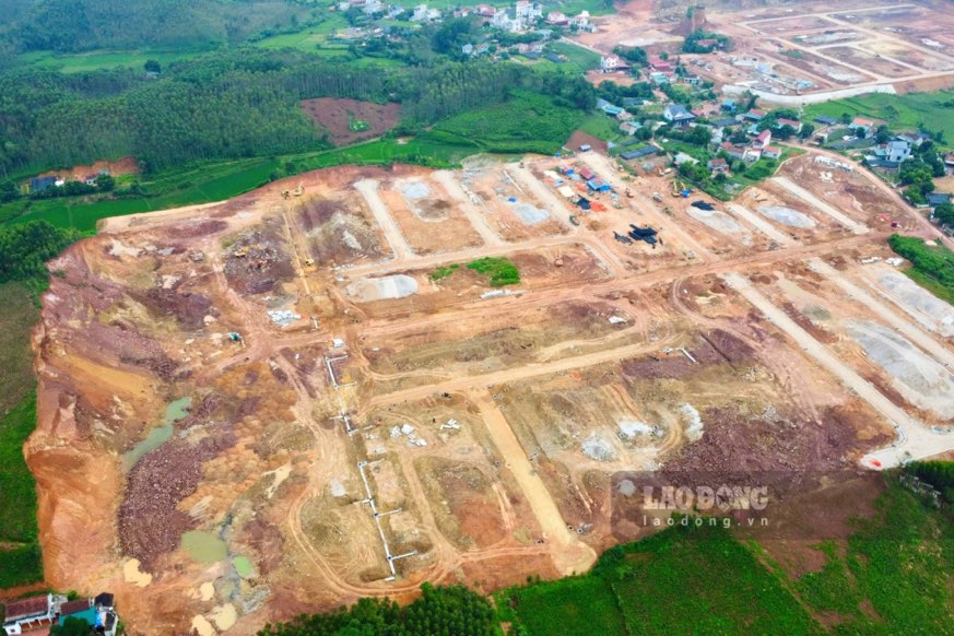 Dự án Khu dân cư, tái định cư trăm tỉ ở huyện công nghiệp vùng biên giới đang dần hình thành. Ảnh: Việt Bắc.