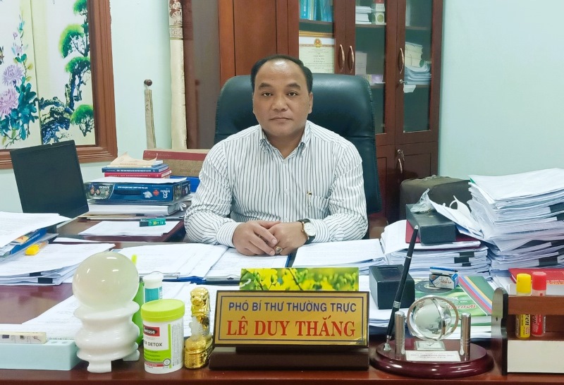 Mr. Le Duy Thang was elected to hold the position of Secretary of Dong Giang mountainous district, Quang Nam. NVCC photo