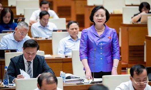 Bộ trưởng Bộ Nội vụ Phạm Thị Thanh Trà cho biết, giai đoạn vừa qua việc sắp xếp số cán bộ dôi dư đã cơ bản hoàn thành. Ảnh: Quochoi.vn