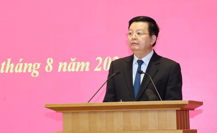 Ông Mai Văn Chính - Tân Trưởng Ban Dân vận Trung ương - phát biểu tại buổi lễ. Ảnh: TTXVN