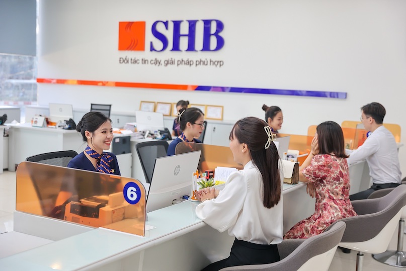 Cập nhật lãi suất tiền gửi tiết kiệm SHB cuối tháng 8.2024. Ảnh: SHB