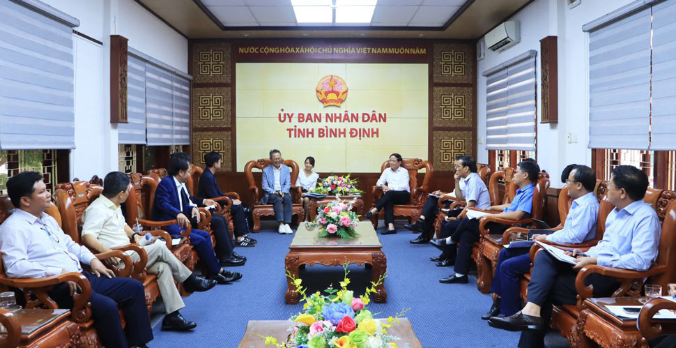 View of the working session. Photo: People's Committee of Binh Dinh province