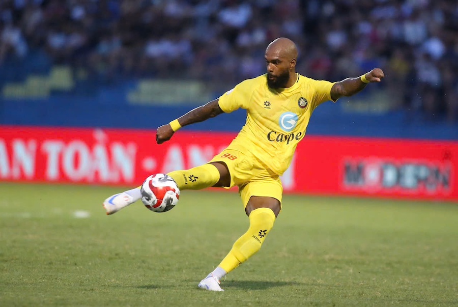 Luiz Antonio và các ngoại binh Thanh Hóa thi đấu tốt trước Shan United. Ảnh: Minh Phong