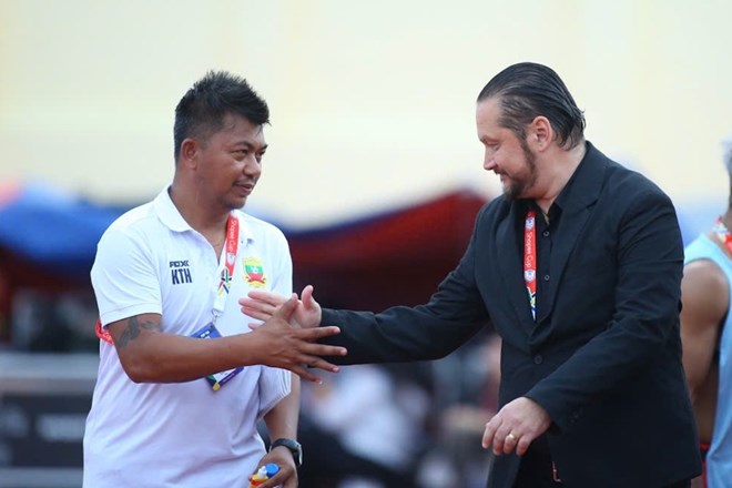 Huấn luyện viên Popov: "Ngoại binh Thanh Hóa tốt hơn Shan United"