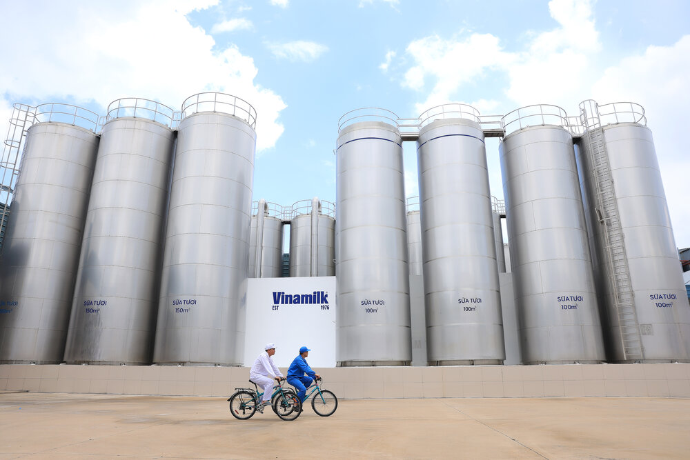 Vietnam Dairy Factory (Mega Factory) in Binh Duong is not only known for its modernity but is also a leader in green production. Photo: Vinamilk