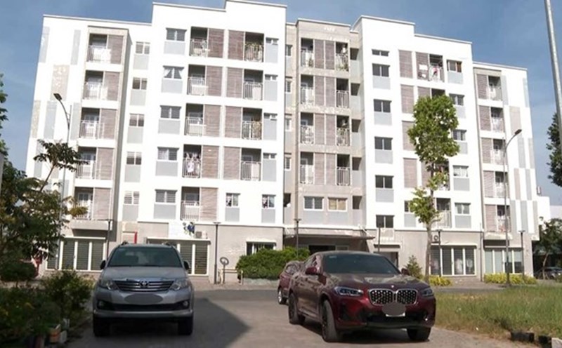 Hiện nay, tỉ lệ người lao động trong các khu công nghiệp có thể mua, thuê được nhà vẫn còn thấp. Ảnh minh họa: Yến Phương