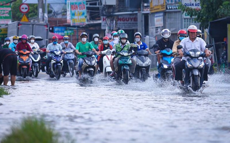 Nam Bộ đón đợt mưa diện rộng vào những ngày cuối tháng 8. Ảnh minh họa: Nguyên Chân