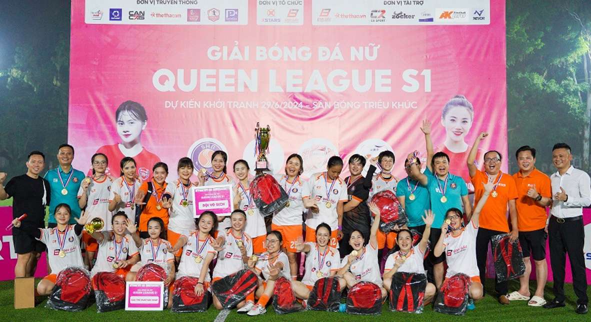 Nhà vô địch của Queen League 2024, đội bóng đá nữ SHB FC.