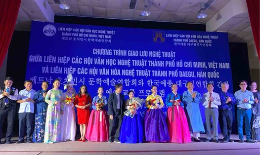 Chương trình giao lưu văn hóa nghệ thuật TPHCM và thành phố Daegu (Hàn Quốc). Ảnh La Huế
