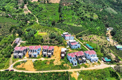 Khu vực xây dựng công trình sai phạm tại xã Lộc Thành. Ảnh: Nguyễn Quân 