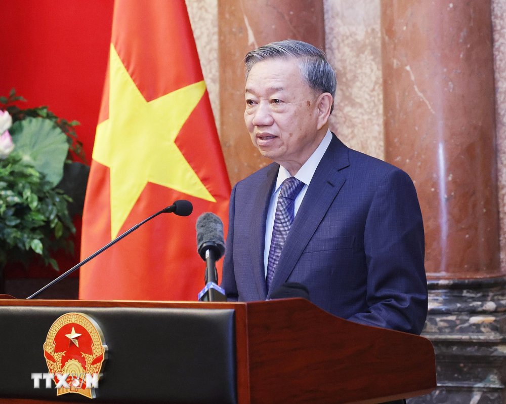 Tổng Bí thư, Chủ tịch nước Tô Lâm phát biểu tại buổi gặp mặt với Đoàn đại biểu Hiệp hội Doanh nghiệp nhỏ và vừa Việt Nam. Ảnh: TTXVN