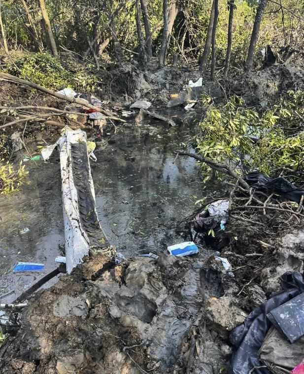 Plane debris at the scene. Photo: Chachoengsao Department of Foreign Affairs