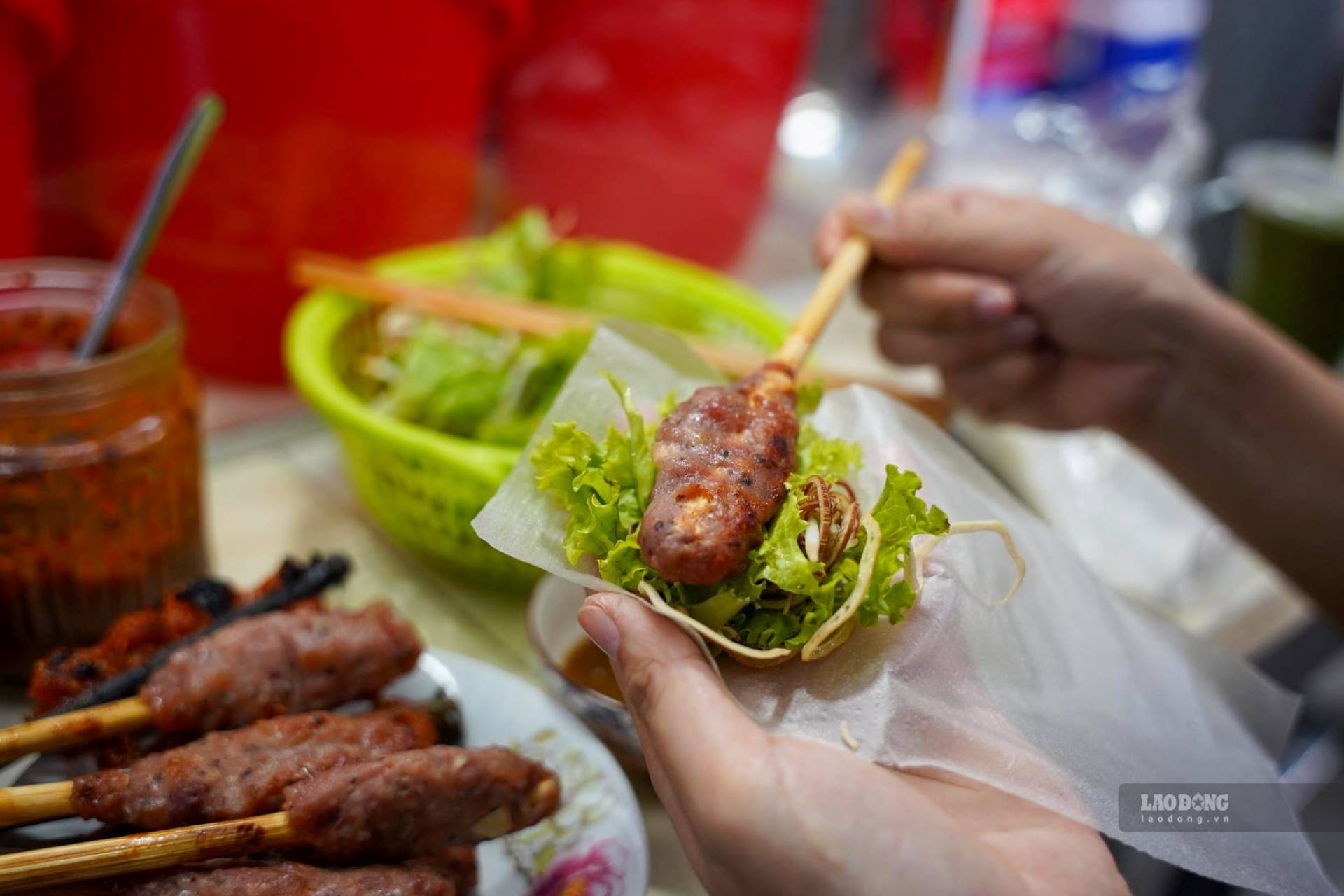 Areas such as the fresh produce area, dry food area, and food area are arranged appropriately, ensuring food hygiene and safety.   