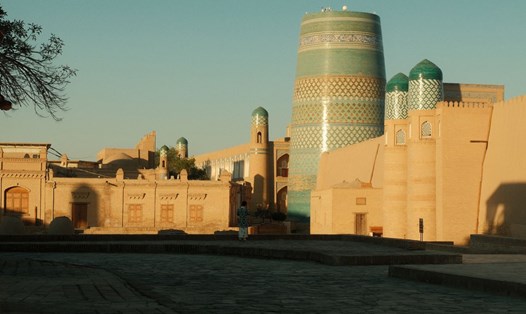 Thành cổ Khiva trong một sớm bình minh.