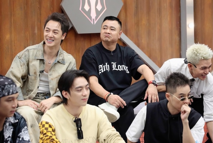 anh trai vượt ngàn chông gai.