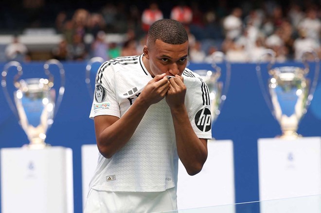 Kylian Mbappe waited 4 years to smoothly join Real Madrid. Photo: AFP