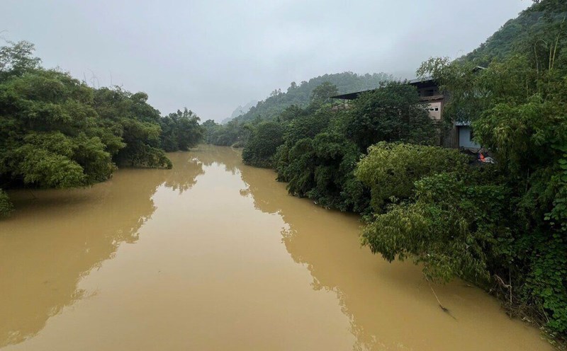 Khu vực sông Bùi, đoạn qua xã Tân Vinh, huyện Lương Sơn. Ảnh: Đặng Tình