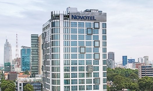 Ông chủ khách sạn Novotel thua lỗ triền miên nhưng lại huy động lượng trái phiếu cực lớn. Ảnh: Anh Dũng