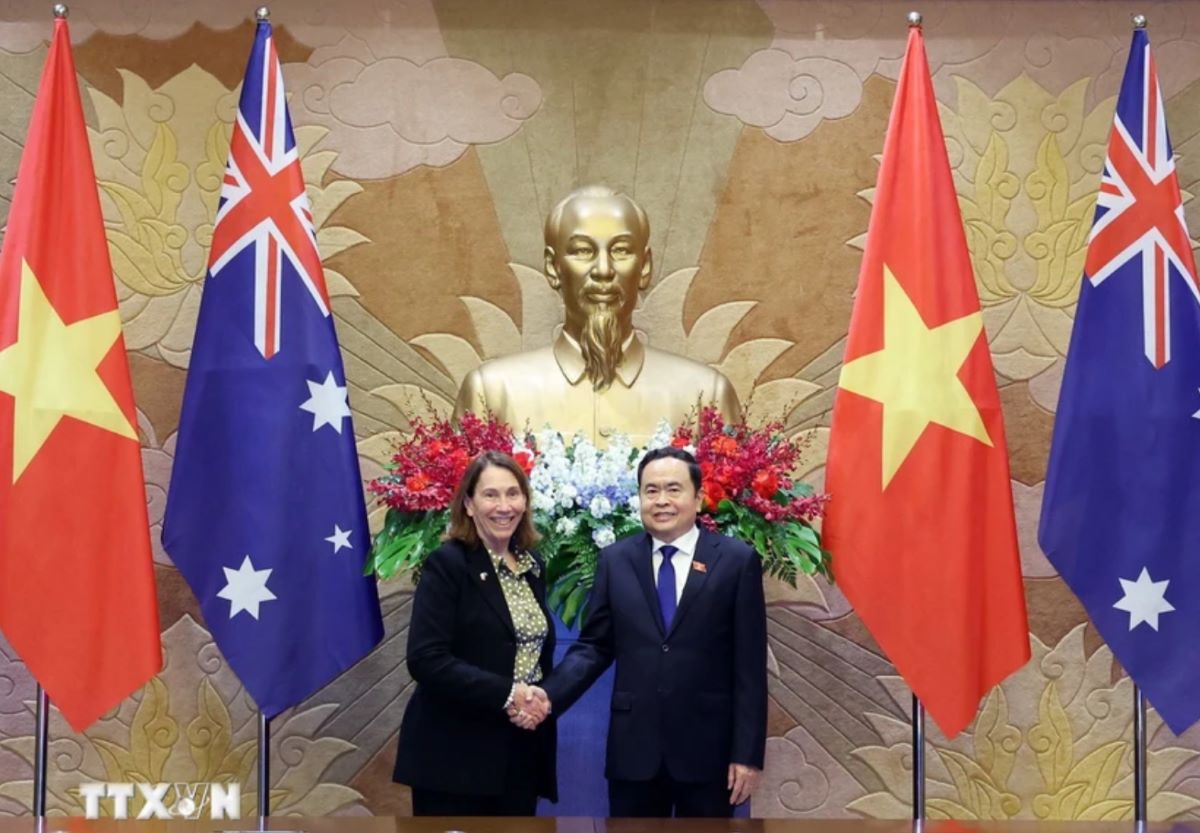 National Assembly Chairman Tran Thanh Man welcomed Australian Senate President Sue Lines. Photo: TTXVN