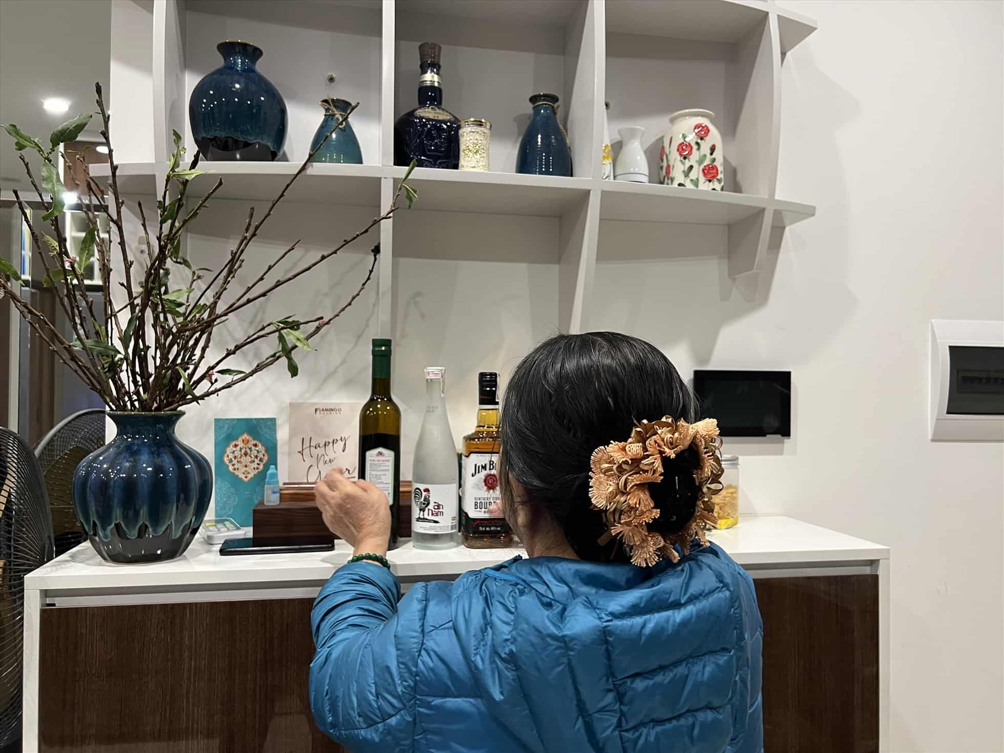 Giá chung cư ở Hà Nội tăng mạnh, người lao động có thu nhập trung bình rất khó để mua. Ảnh minh họa: Minh Hương.