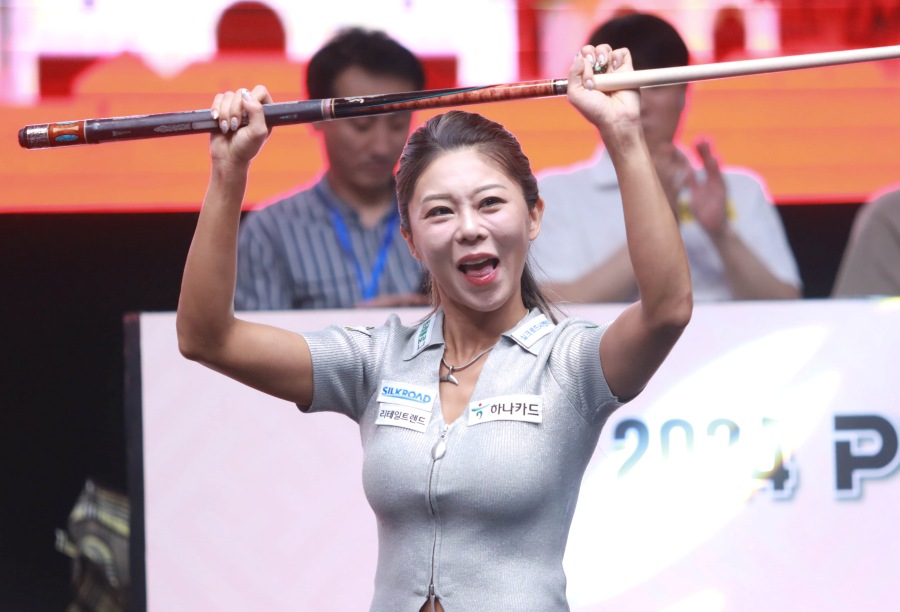 Kim Ga-young vô địch nội dung nữ giải billiards PBA LPBA SY Bazzar Hà Nội Open 2024. Ảnh: BTC