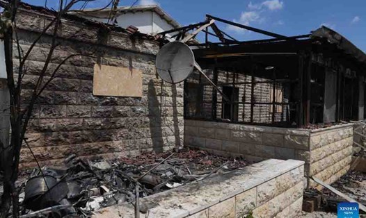 Căn nhà bị tàn phá nặng nề trong cuộc chiến giữa Hezbollah và Israel. Ảnh: Xinhua
