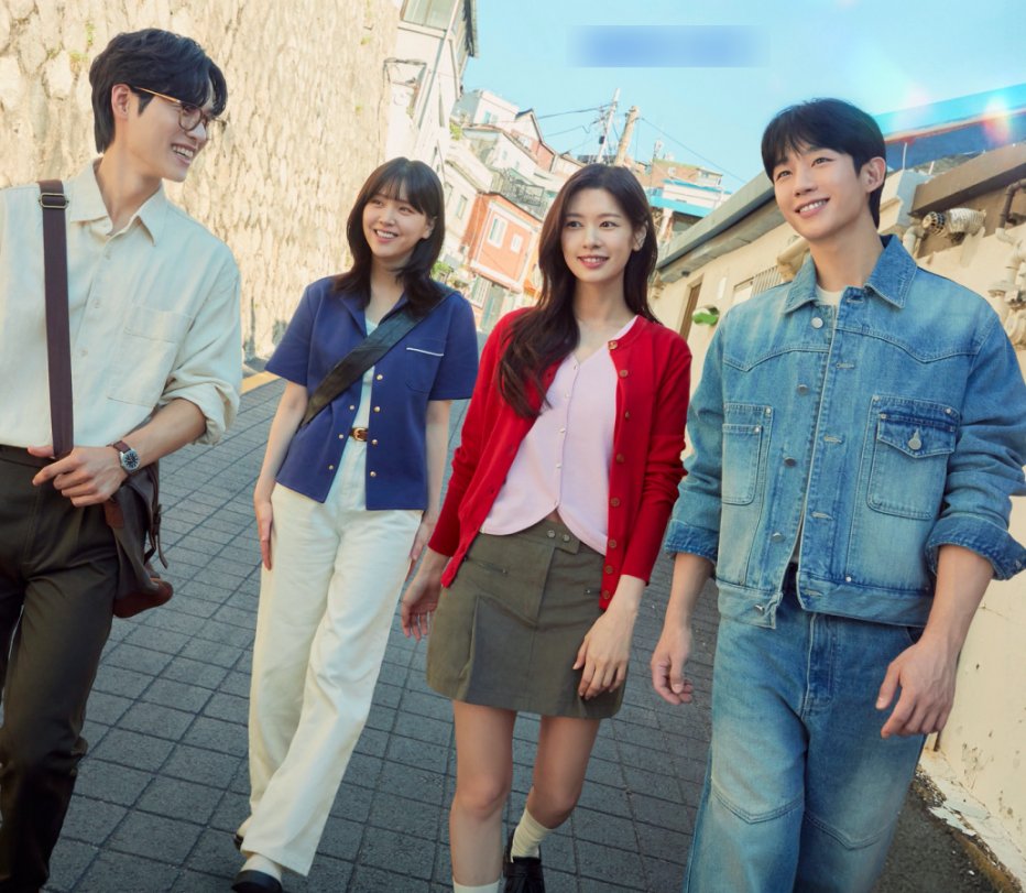 The quartet of actors from the movie "Love Next Door". Photo: Manufacturer