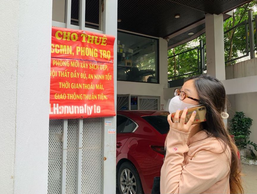 Many boarding houses in Hanoi tend to increase prices when students prepare to enter the new school year. Photo: Phuong Anh