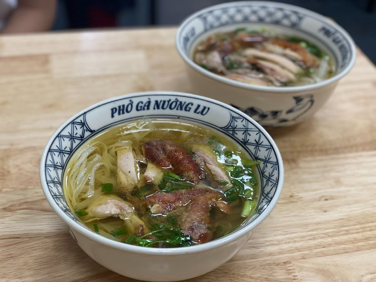 A set of grilled chicken thigh pho costs 40,000,000 VND at the restaurant "Chicken Pho - Grilled Lu". Photo: Minh Thuong