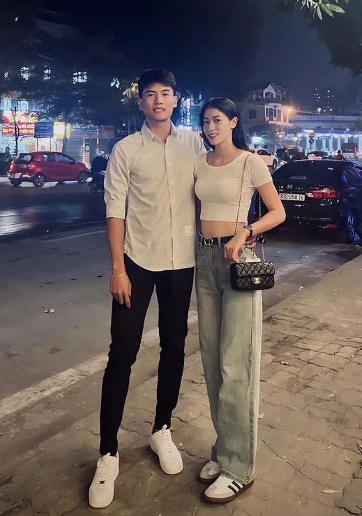 Volleyball player Kieu Trinh and Quoc Su announced their romance last year. Photo: FBNV