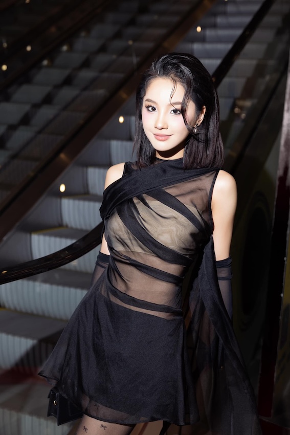 She also added that because of her limited height, when performing with co-star Long Vu, she had to face up and did not intentionally act cocky like that. Photo: Provided by the character.