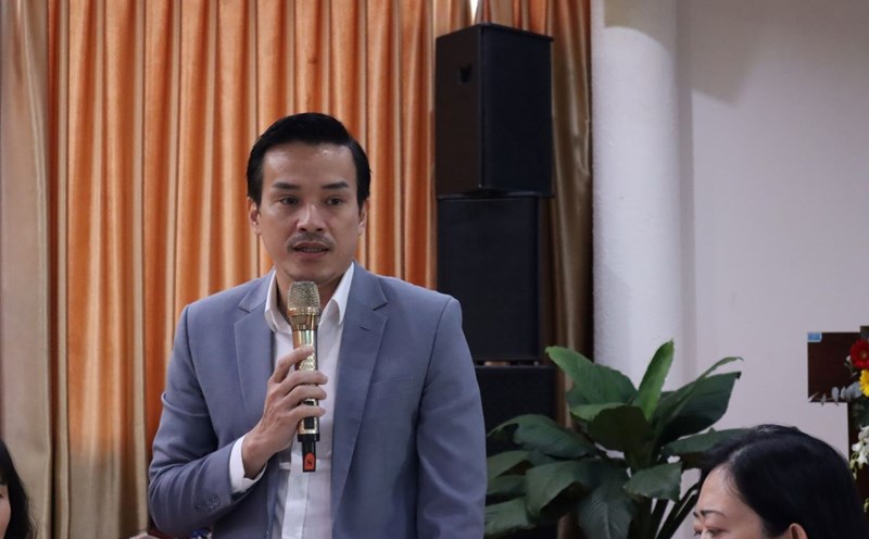 Ông Nguyễn Nam Nhân - Phó Giám đốc Sở Văn hóa - Thể thao TPHCM chia sẻ những kiến nghị lên Ban giám đốc Sở để lãnh đạo đưa ra quyết định về vụ lùm xùm ở giải karate. Ảnh: FBNV