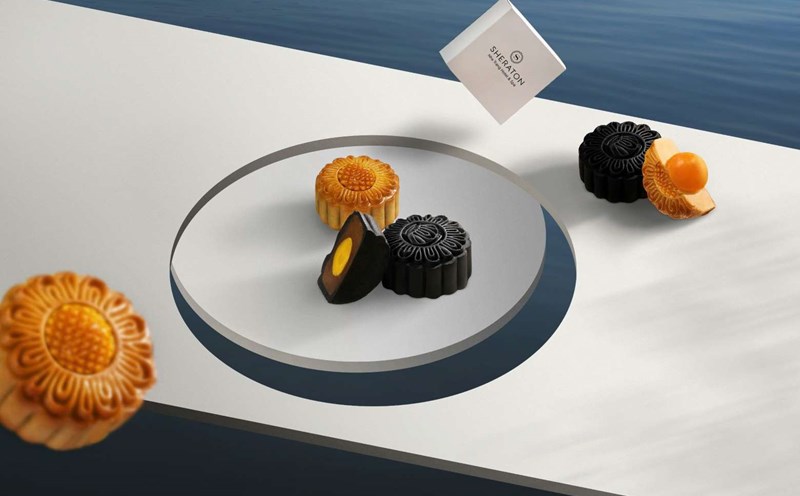 Bộ sưu tập bánh trung thu "minh nguyệt" được các đầu bếp của khách sạn 5 sao tại Nha Trang đưa ra trong mùa thu năm nay. Ảnh: Minh Hà