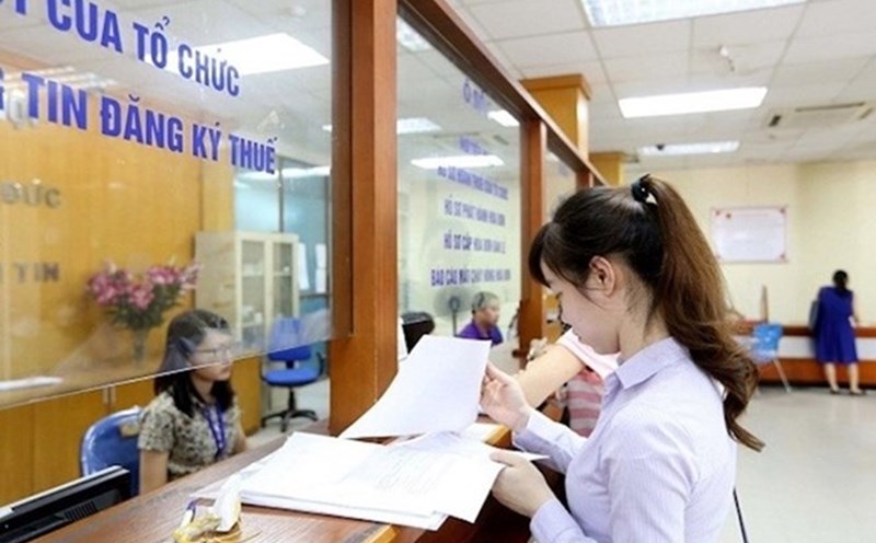 Đề xuất nâng ngưỡng doanh thu chịu thuế GTGT lên 200 - 300 triệu đồng/năm được hưởng ứng tích cực. Ảnh minh họa: Tổng cục Thuế